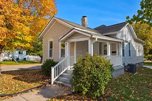 22 N Hyatt St, Tipp City, OH 45371 - Photo 1