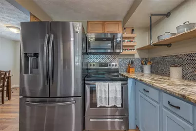1324 Mapleridge Drive, Fairborn, OH 45324 - Photo 9