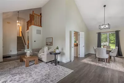 1828 W Tamarron Court, Springboro, OH 45066 - Photo 3