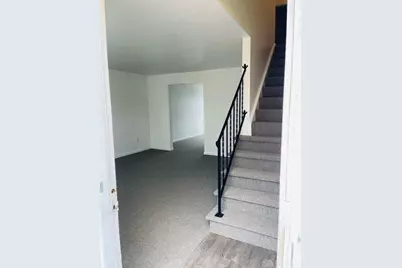 2219 Crew Circle, Dayton, OH 45439 - Photo 7