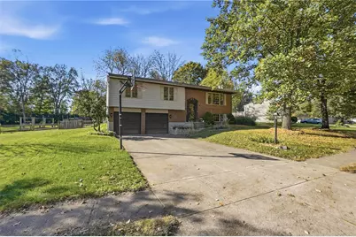 1683 Garry Drive, Bellbrook, OH 45305 - Photo 5