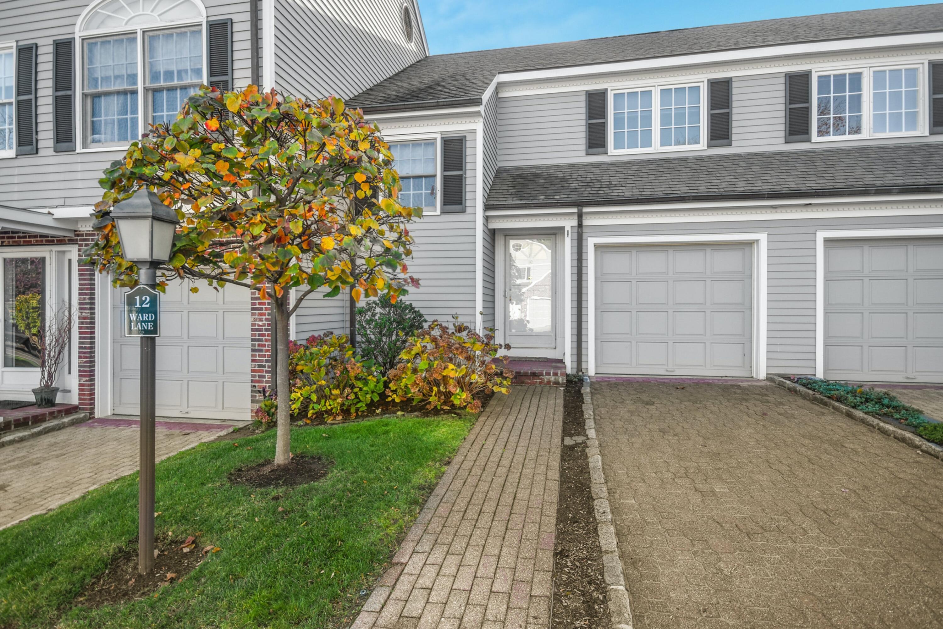 12 Ward Ln, Darien, CT 06820 MLS 37937 Coldwell Banker