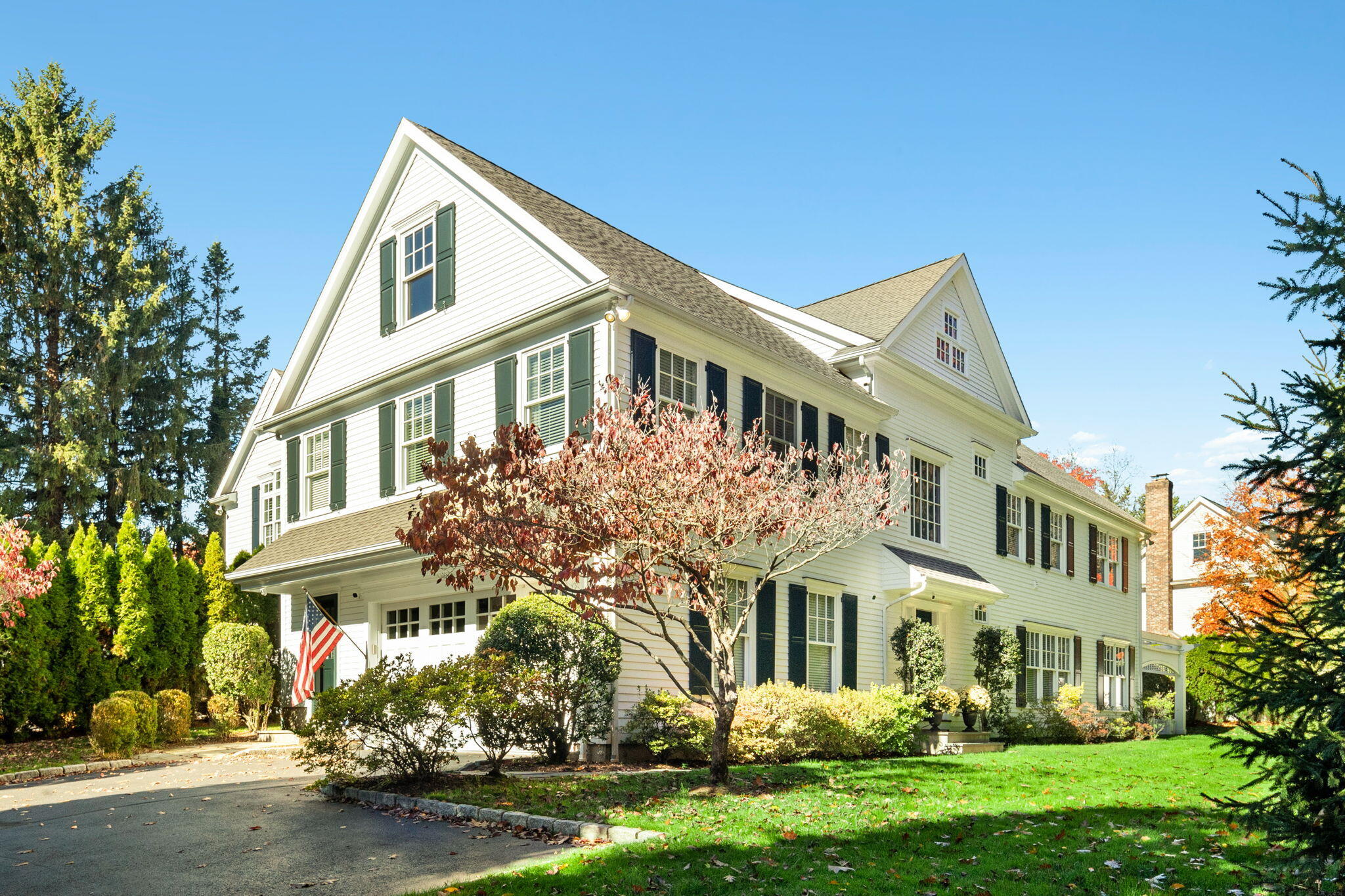 19 Hunt St, Norwalk, CT 06853 MLS 37943 Coldwell Banker