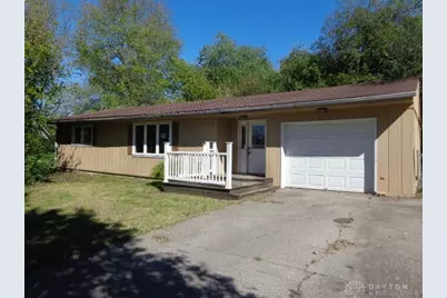 176 Lakeview Drive, Middletown, OH 45044 - Photo 1