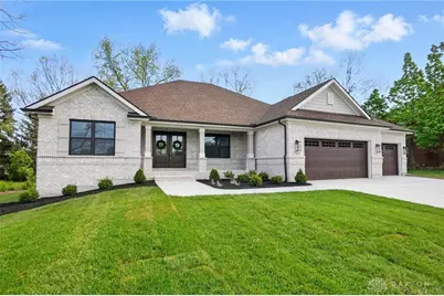 411 E Social Row Road, Washington Twp, OH 45458 - Photo 1