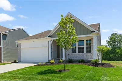 1233 Heathgate Way, Fairborn, OH 45324 - Photo 1