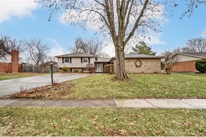 5650 Oak Valley Road, Kettering, OH 45440 - Photo 1