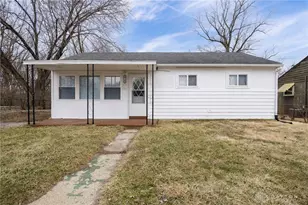 4599 Live Oak Dr, Dayton, OH 45417 - Photo 1