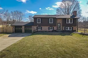 5583 Peach Blossom Ct, Springfield, OH 45502 - Photo 1