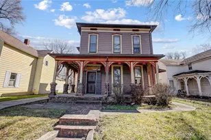 738 S Center, Springfield, OH 45506 - Photo 1