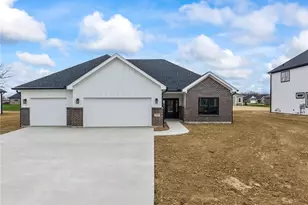 2206 Northbridge Trl, Troy, OH 45373 - Photo 1