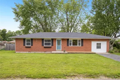 807 Fallview Avenue, Englewood, OH 45322 - Photo 1