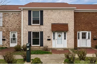 1105 Charleston Court, Fairborn, OH 45324 - Photo 1