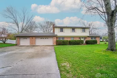 6401 Broken Arrow Place, Dayton, OH 45459 - Photo 1