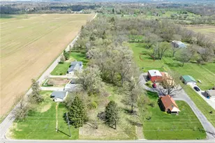 4044 S Union Rd, Miamisburg, OH 45342 - Photo 1