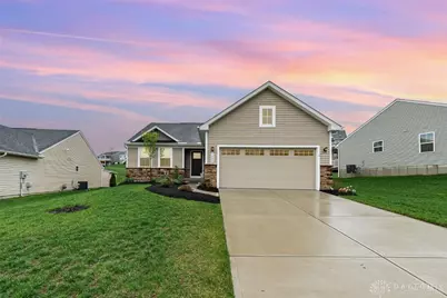 5688 Woodcreek, Middletown, OH 45042 - Photo 1