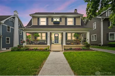 38 E Dixon Avenue, Oakwood, OH 45419 - Photo 1