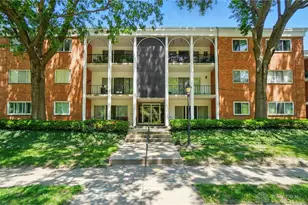 3225 Southdale Dr, Kettering, OH 45409 - Photo 1