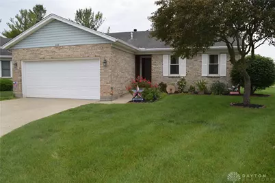 804 Spring Lake Circle, Enon, OH 45323 - Photo 1