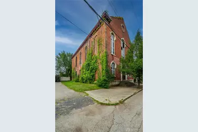 1420 E 4th Street, Dayton, OH 45402 - Photo 1