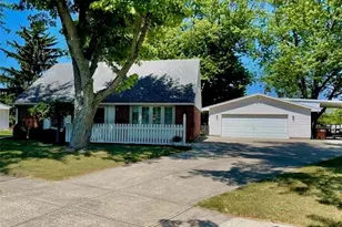 626 Skyles Rd, Englewood, OH 45322 - Photo 1