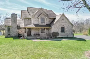 343 Whiteoak Dr, Chester Township, OH 45177 - Photo 1