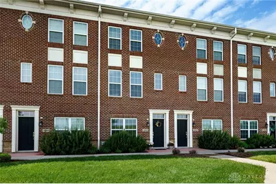 1203 Parklake Row, Springboro, OH 45066 - Photo 1