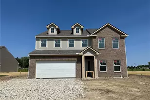 140 Autumn Maple Ln, Brookville, OH 45309 - Photo 1