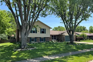 7080 Woodcroft Dr, Englewood, OH 45322 - Photo 1