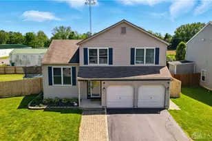 1627 Metcalfe Ave, Columbus, OH 43207 - Photo 1