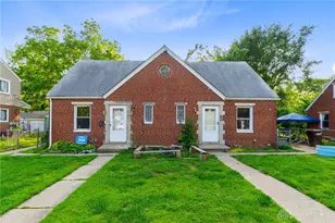 721 Winston Dr, Fairborn, OH 45324 - Photo 1