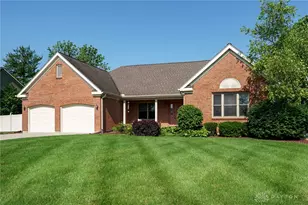 6101 Suzanne Cir, Miami Township, OH 45459 - Photo 1