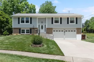 233 Royal Oaks Dr, Fairborn, OH 45324 - Photo 1