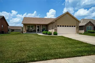 380 Clear Springs Ct, Franklin, OH 45005 - Photo 1