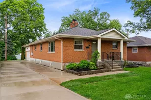 2712 Acorn Dr, Dayton, OH 45419 - Photo 1