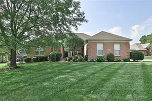 595 Heatherwoode Cir, Springboro, OH 45066 - Photo 1