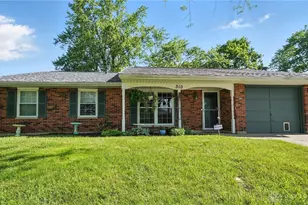 310 Larchway Ln, Springboro, OH 45066 - Photo 1