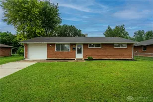 6540 Innsdale Pl, Huber Heights, OH 45424 - Photo 1