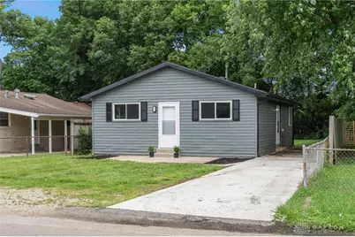 640 N Pleasant Valley Avenue, Dayton, OH 45404 - Photo 1