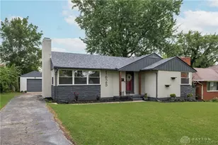 1625 Pinecrest Dr, Dayton, OH 45414 - Photo 1