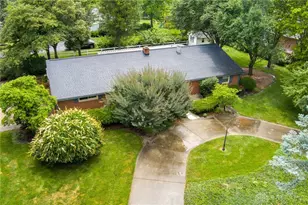 1104 Laurelwood Rd, Dayton, OH 45409 - Photo 1