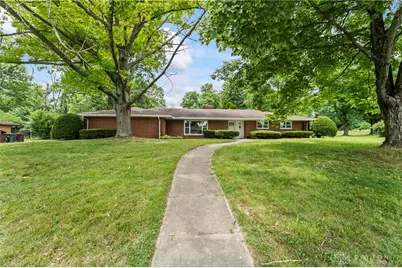 504 W Sherry Drive, Dayton, OH 45426 - Photo 1