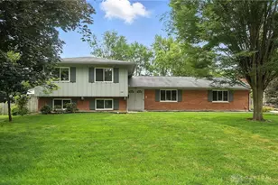 1360 Fenway Ct, Centerville, OH 45458 - Photo 1