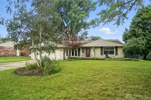 2151 Plantation Trail, Bellbrook, OH 45305 - Photo 1