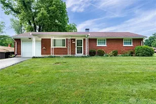 30 W Blossom Hill Rd, Dayton, OH 45449 - Photo 1