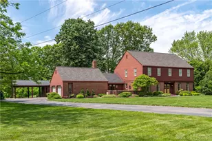 3869 Greenbriar Dr, Fairborn, OH 45324 - Photo 1