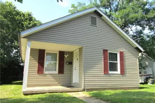 70 Augspurger Ave, Hamilton, OH 45011 - Photo 1