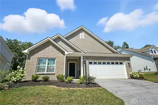 2826 Greenridge Cir, Beavercreek, OH 45431 - Photo 1