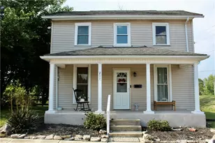 211 E Plum St, Tipp City, OH 45371 - Photo 1