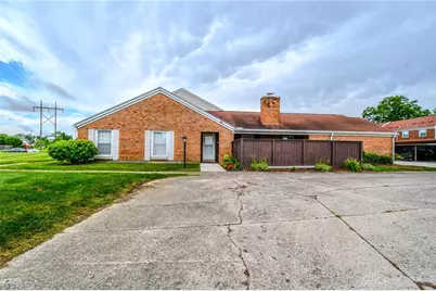 1411 Williamsburg Court, Fairborn, OH 45324 - Photo 1